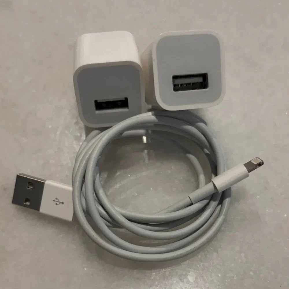 Apple iPhone Lightning Cord Bundle